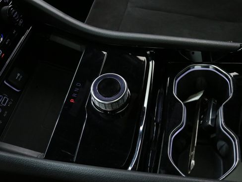 Used 2023 GMC Terrain SLT w/ Elevation Edition image 98