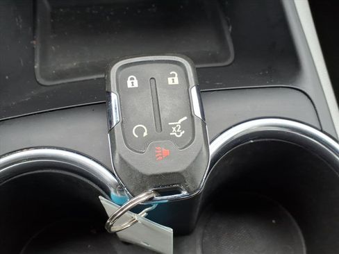 Used 2019 GMC Terrain SLT w/ Preferred Package image 25