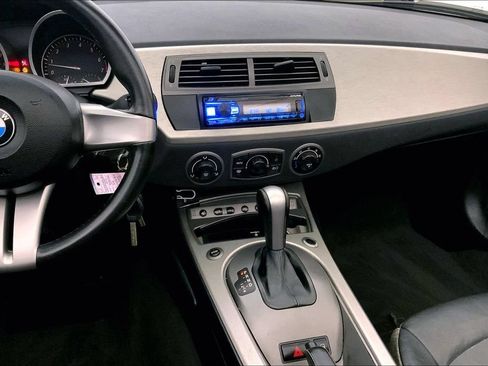 Used 2003 BMW Z4 3.0i RWD image 5