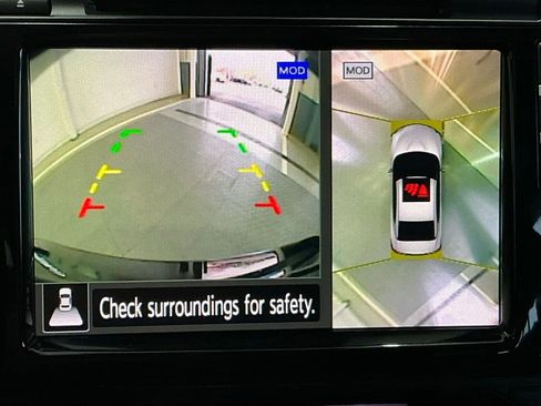 Used 2022 Nissan Maxima SR w/ Sport Mat Group image 8