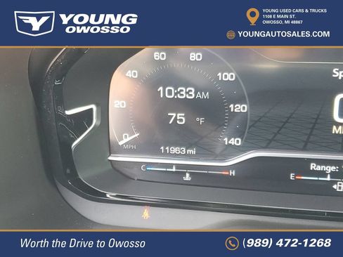 Used 2023 GMC Yukon Denali AWD/4WD image 13
