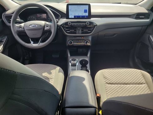 Certified 2022 Ford Escape SE w/ SE Sport Appearance Package FWD image 12