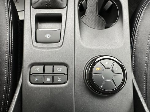 New 2025 Ford Ranger Lariat w/ Chrome Accent Package image 23