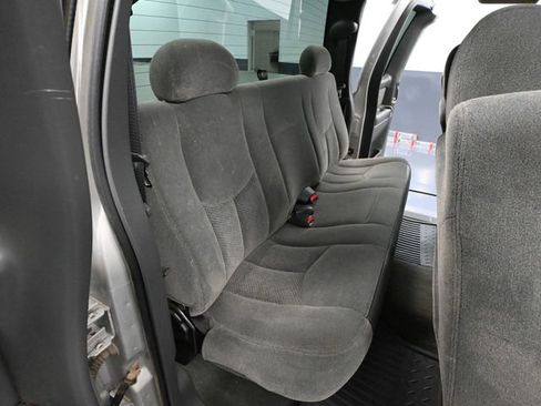 Used 2004 Chevrolet Silverado 1500 w/ Light Duty Power Package image 39