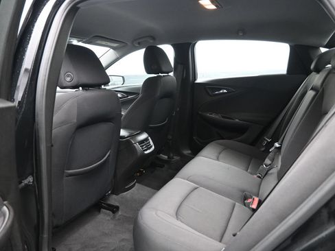 Used 2022 Chevrolet Malibu LT FWD image 25