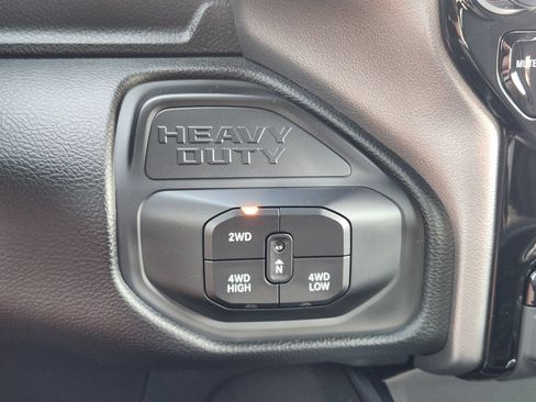 New 2027 RAM 3500 Big Horn AWD/4WD image 19