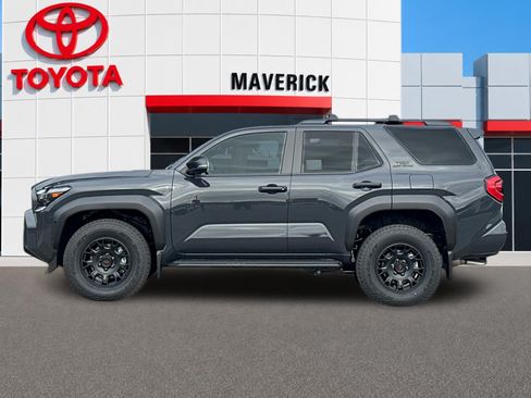 New 2026 Toyota 4Runner TRD Off-Road Premium AWD/4WD image 2