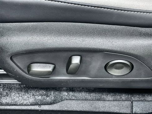 New 2025 Honda Prologue Touring image 13