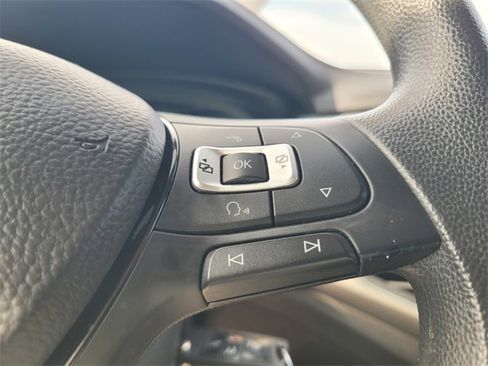 Used 2018 Volkswagen Atlas S image 27