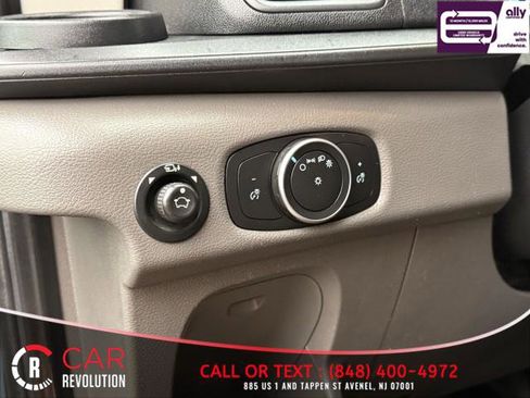 Used 2020 Ford Transit 250 148 High Roof Extended image 27