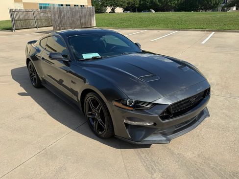 Used 2019 Ford Mustang GT w/ Black Accent Package RWD image 16