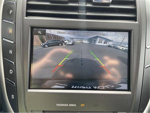 Used 2015 Lincoln MKC Base AWD 4dr SUV w/ Equipment Group 101A Select image 12