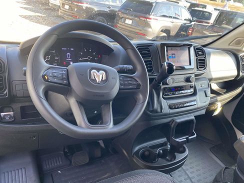 Used 2025 RAM ProMaster 2500 image 19
