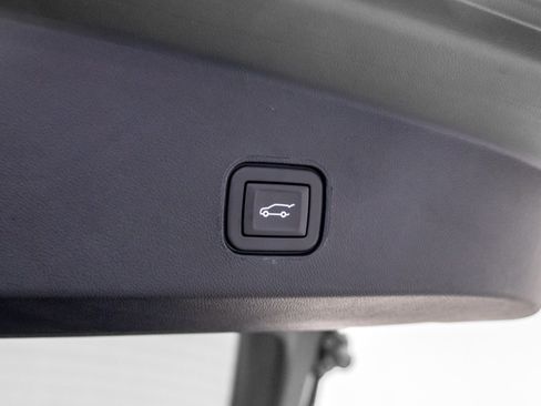 Certified 2025 Cadillac Lyriq Luxury w/ LPO, Floor Liner Package image 38