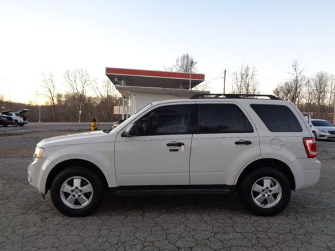 Used 2012 Ford Escape XLT image 7