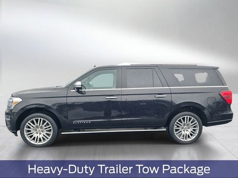 Used 2023 Ford Expedition Max Platinum AWD/4WD image 3