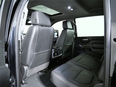 Used 2021 GMC Sierra 3500 Denali w/ Denali Ultimate Package image 16