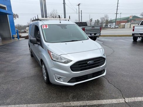 Used 2019 Ford Transit Connect XLT image 16
