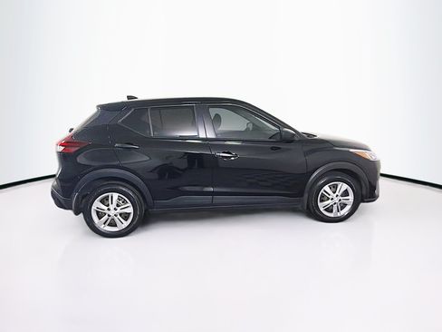 Used 2024 Nissan Kicks S FWD image 10