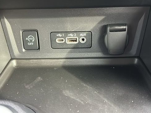 Used 2024 Nissan Sentra SV w/ All-Weather Package FWD image 26