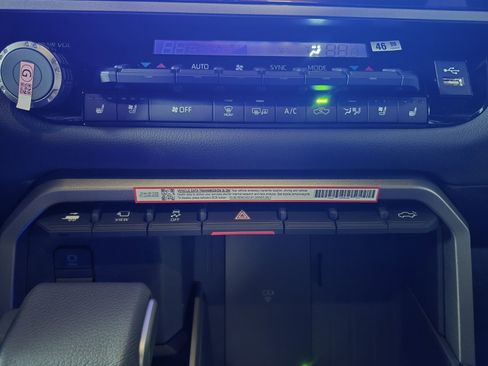 New 2026 Toyota Tundra Limited image 34