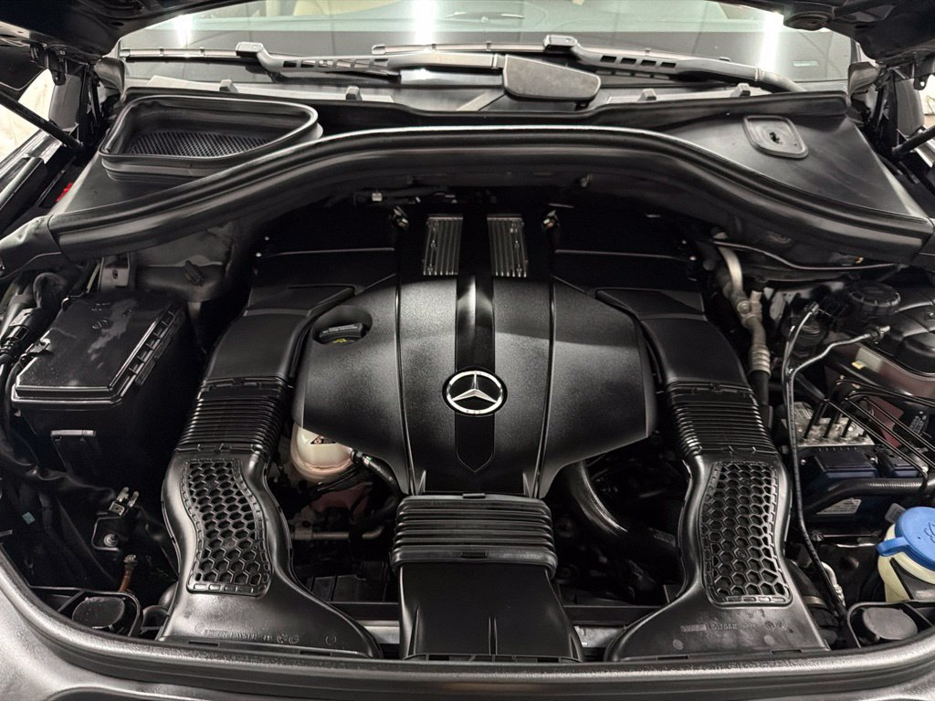 Certified 2019 Mercedes-Benz GLS 450 4MATIC image 37