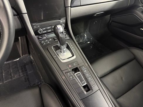 Certified 2019 Porsche 911 Targa 4 GTS image 25