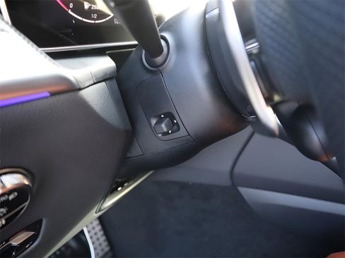 New 2026 Mercedes-Benz GLC 43 AMG 4MATIC image 37