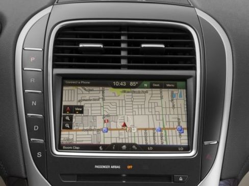 Used 2016 Lincoln MKX Reserve w/ Climate Package image 19