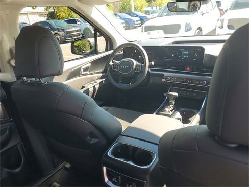 New 2026 Kia Carnival SX w/ SX Dark Edition Package image 13