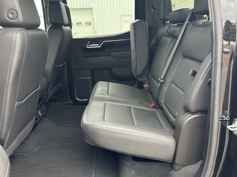 Used 2025 GMC Sierra 1500 SLT image 48