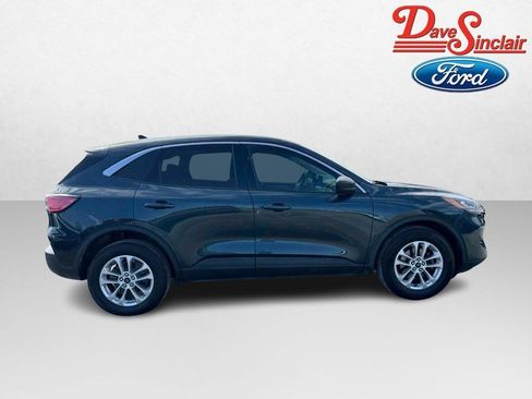 Used 2022 Ford Escape SE image 5