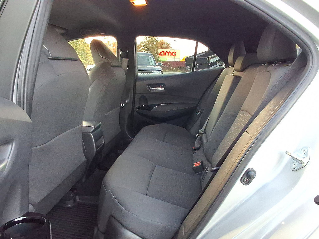 Used 2022 Toyota Corolla SE w/ SE Preferred Package FWD image 26