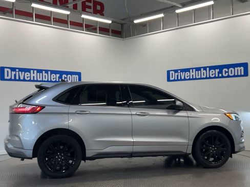 Used 2022 Ford Edge ST-Line w/ Class II Trailer Tow Package AWD/4WD image 3