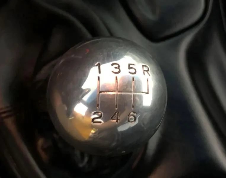 Used 2001 Chevrolet Corvette Z06 w/ Memory Pkg RWD image 18