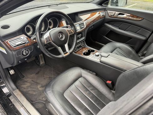 Used 2014 Mercedes-Benz CLS 550 4MATIC image 12