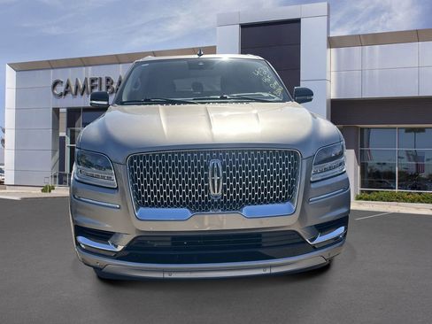 Used 2020 Lincoln Navigator Reserve w/ Luxury Package AWD/4WD image 3