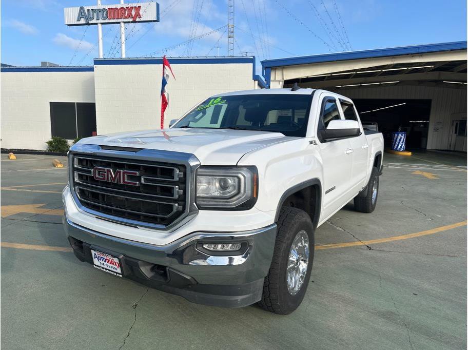Used 2016 GMC Sierra 1500 SLE w/ SLE Value Package AWD/4WD image 2