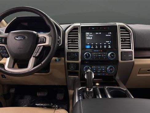 Used 2016 Ford F150 Lariat w/ Equipment Group 502A Luxury RWD image 11