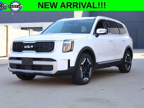 Used 2025 Kia Telluride EX w/ EX Captain's Chair Package FWD image 1
