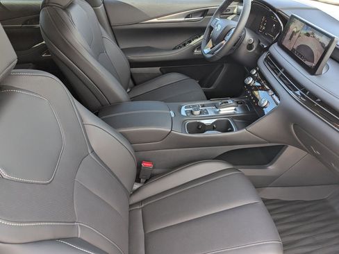 Certified 2026 INFINITI QX60 Luxe w/ Cargo Package FWD image 31
