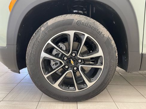 New 2026 Chevrolet TrailBlazer LT w/ Convenience Package AWD/4WD image 6