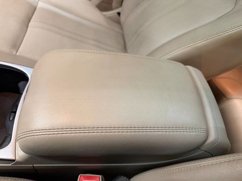 Used 2015 Cadillac SRX Luxury w/ Driver Awareness Package image 50