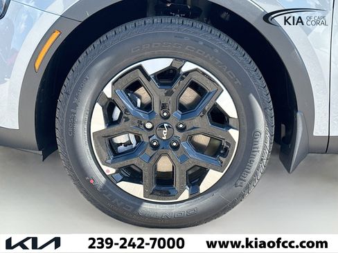 New 2026 Kia Sorento S image 38