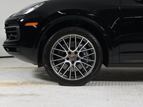 Certified 2023 Porsche Cayenne image 26