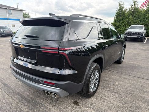 Used 2026 Chevrolet Traverse LT AWD/4WD image 5
