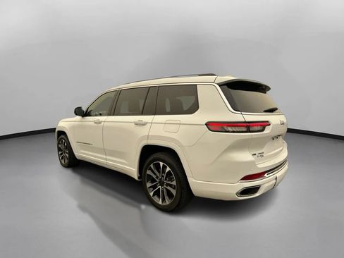 Used 2021 Jeep Grand Cherokee L Overland w/ Advanced Protech Group III AWD/4WD image 13