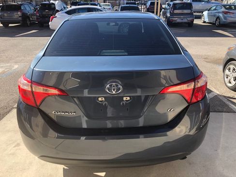 Used 2017 Toyota Corolla LE FWD image 7