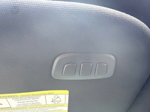 Used 2021 Ford F150 Lariat w/ Equipment Group 502A High AWD/4WD image 31