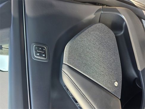 Used 2021 Ford Mustang Mach-E Premium image 31